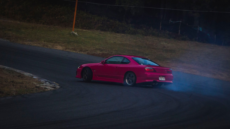 Illustration for article titled Pictures of the last drift session of the day, yesterday @ Auto Land Tsukude...